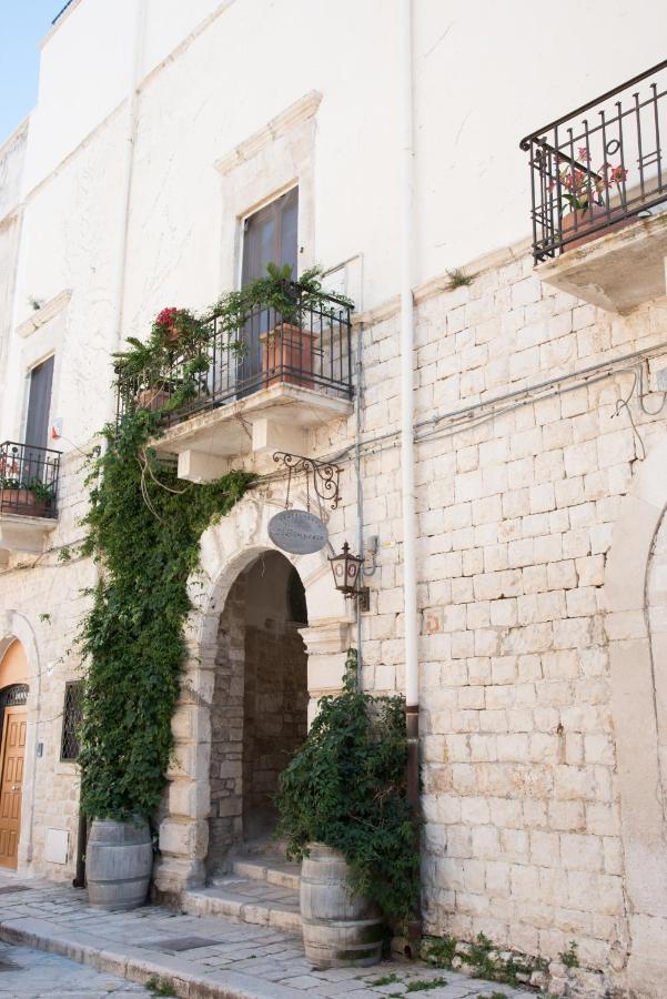 Piazza Duomo - Medieval Puglia'S House Giovinazzo Exterior foto