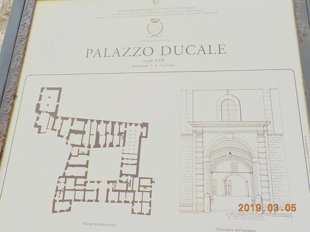 Piazza Duomo - Medieval Puglia'S House Giovinazzo Exterior foto